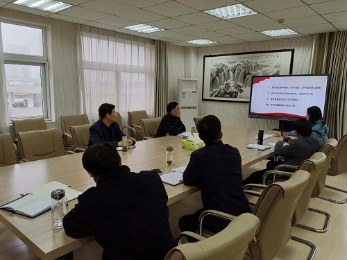 0638太阳集团官网召开党委理论中心组学习会议暨2019年度意识形态工作专题会