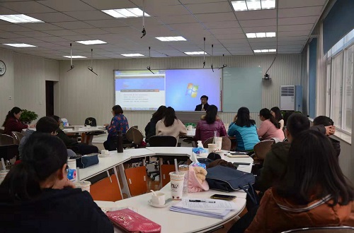 0638太阳集团官网举办“混合式教学背景下的网络空间建设”教学沙龙活动