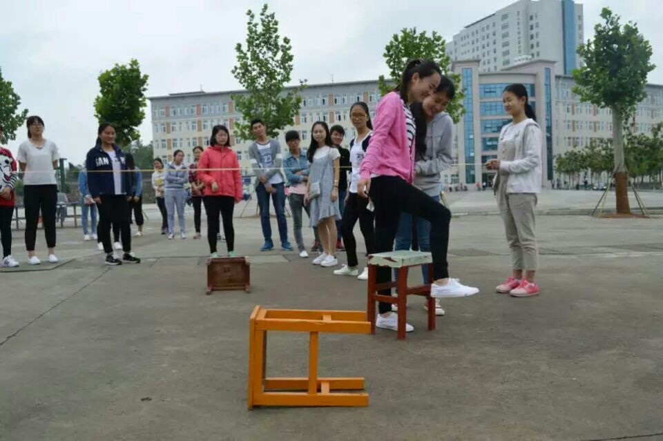 0638太阳集团官网积极开展趣味心理活动