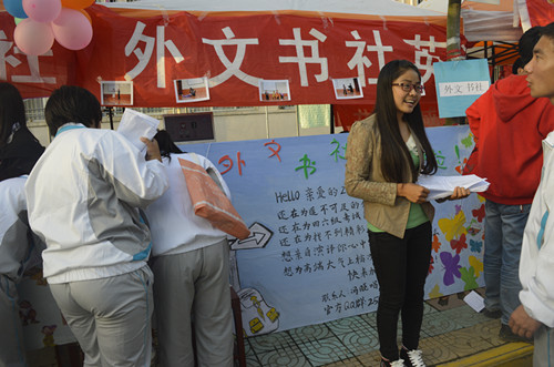 太阳官网三大社团招新火热进行中